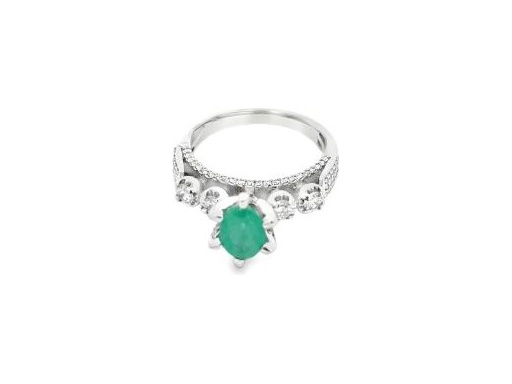 18K White Gold Ring with Oval-Cut Emerald, Natural Round Diamonds, and Pavé-Set Diamonds on the Band